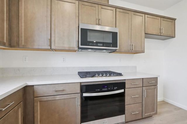 1890 Peony Street, Hollister, CA 95023