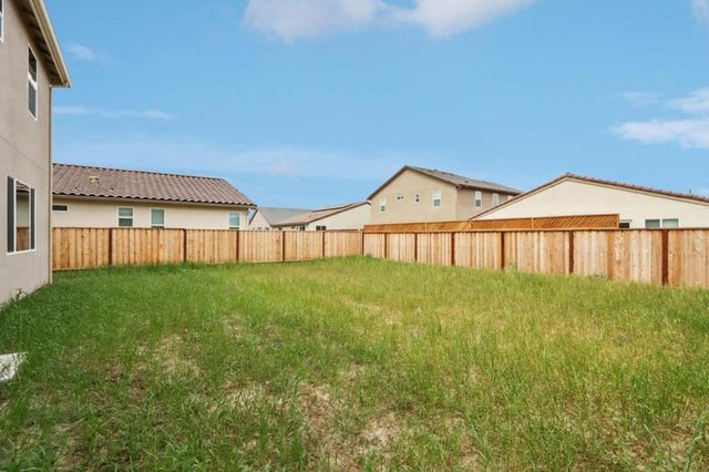 1890 Peony Street, Hollister, CA 95023