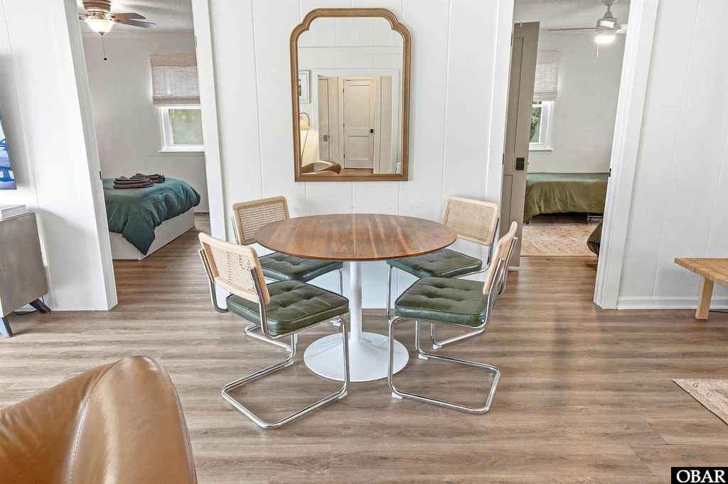 Image 22 of property listing at 326 Sea Oats Trail, Southern Shores, NC 27949