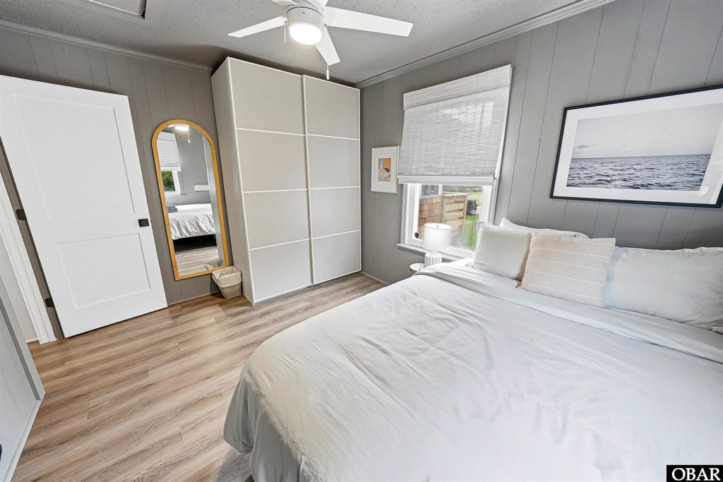 Image 31 of property listing at 326 Sea Oats Trail, Southern Shores, NC 27949