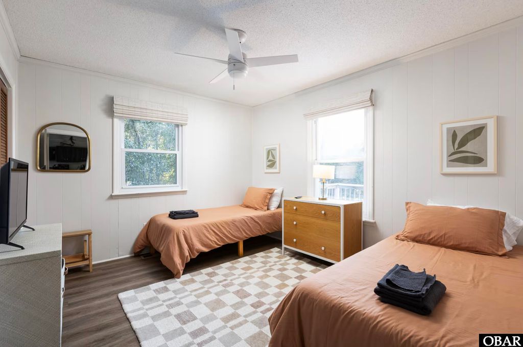 Image 36 of property listing at 326 Sea Oats Trail, Southern Shores, NC 27949