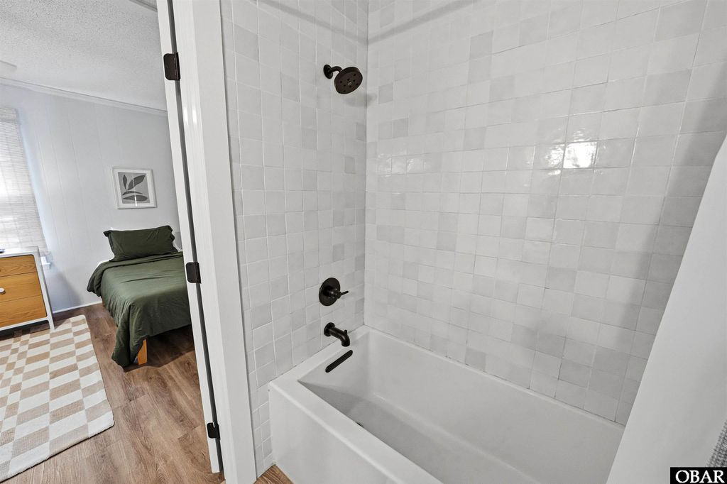 Image 40 of property listing at 326 Sea Oats Trail, Southern Shores, NC 27949