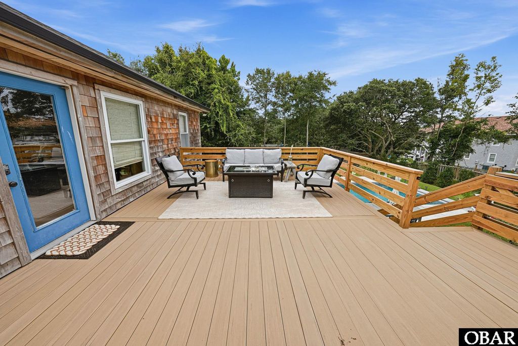 Image 48 of property listing at 326 Sea Oats Trail, Southern Shores, NC 27949