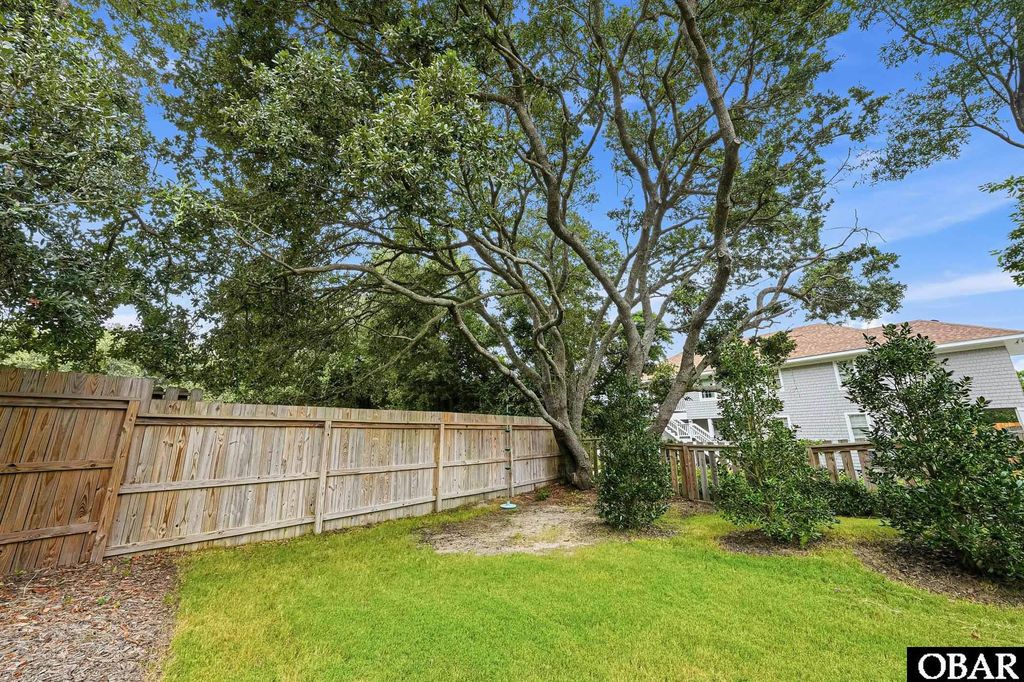 Image 59 of property listing at 326 Sea Oats Trail, Southern Shores, NC 27949