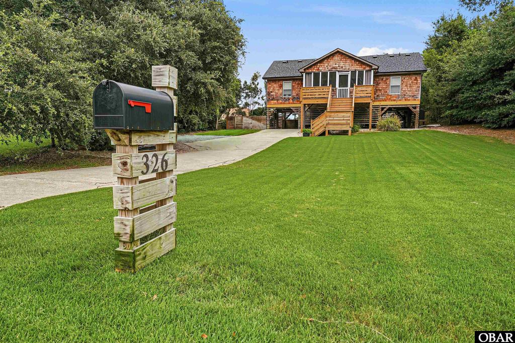 Image 67 of property listing at 326 Sea Oats Trail, Southern Shores, NC 27949