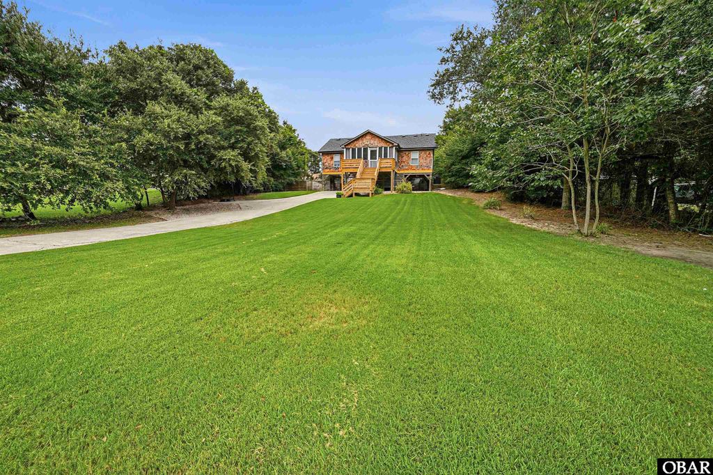 Image 69 of property listing at 326 Sea Oats Trail, Southern Shores, NC 27949