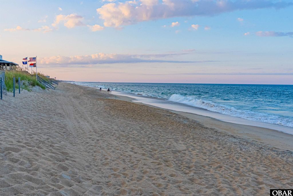 Image 82 of property listing at 326 Sea Oats Trail, Southern Shores, NC 27949