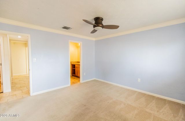 1029 W ELNA RAE Street, Tempe, AZ 85281