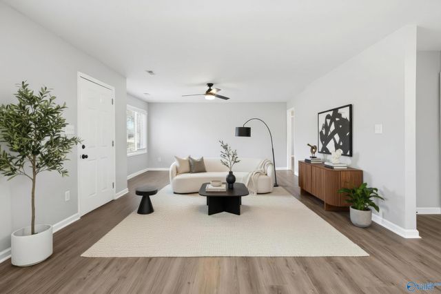 1617 Brook Hollow Circle NW, Huntsville, AL 35816