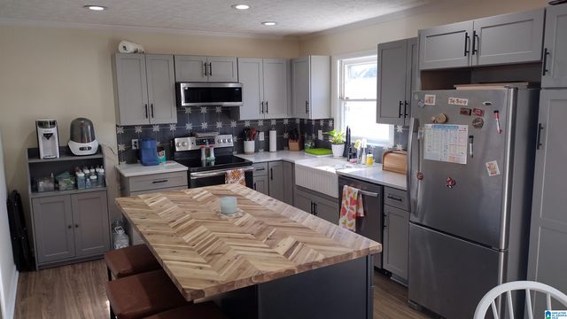 2012 HINTON DRIVE, Oxford, AL 36203