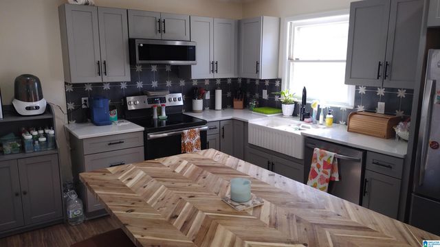 2012 HINTON DRIVE, Oxford, AL 36203