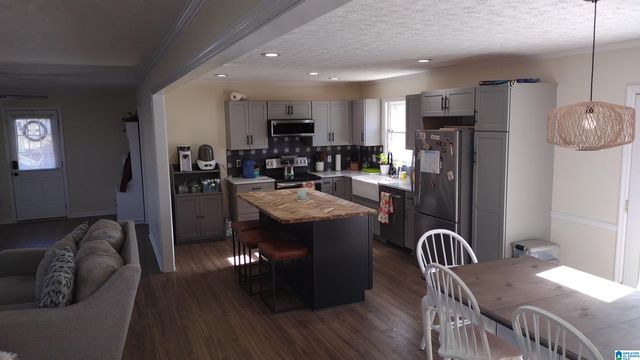 2012 HINTON DRIVE, Oxford, AL 36203