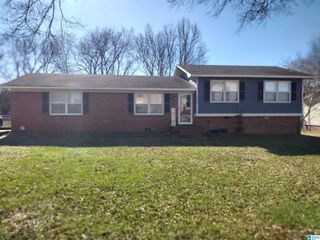 2012 HINTON DRIVE, Oxford, AL 36203