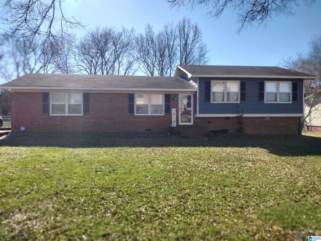 2012 HINTON DRIVE, Oxford, AL 36203