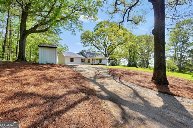 2186 Williamson Zebulon Road, Williamson, GA 30292
