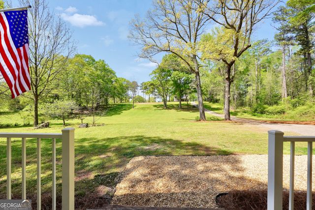 2186 Williamson Zebulon Road, Williamson, GA 30292