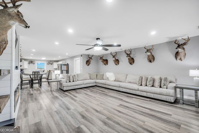 2186 Williamson Zebulon Road, Williamson, GA 30292