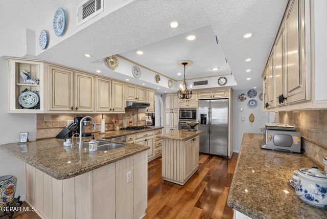 8536 MOUNTAIN ASH Drive, El Paso, TX 79904