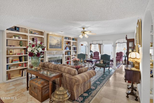 8536 MOUNTAIN ASH Drive, El Paso, TX 79904