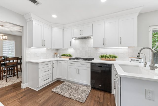 149 N Spring Creek Drive, Richardson, TX 75081