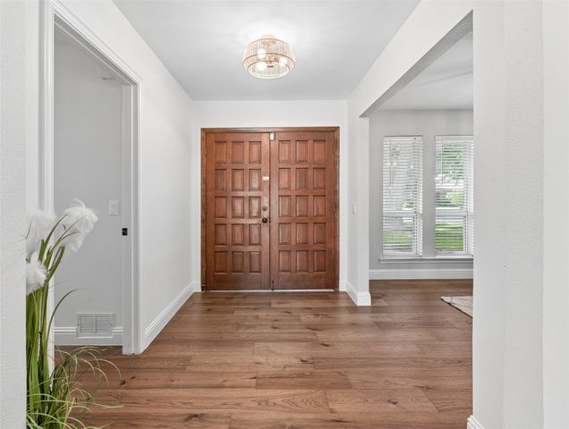 149 N Spring Creek Drive, Richardson, TX 75081