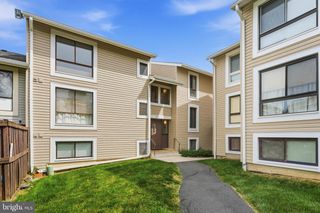 8604 VILLAGE WAY #04/8604F, Alexandria, VA 22309