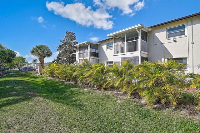 2875 SWIFTON DRIVE 58, Sarasota, FL 34231