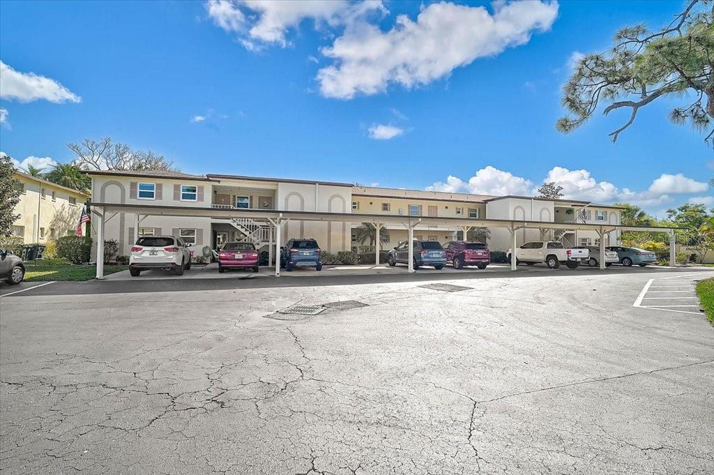 2875 SWIFTON DRIVE 58, Sarasota, FL 34231