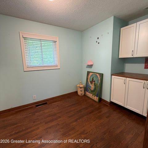 1350 Marble Road, East Lansing, MI 48823