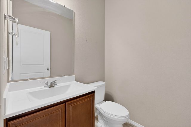 4141 Skyline Loop NE, Rio Rancho, NM 87144