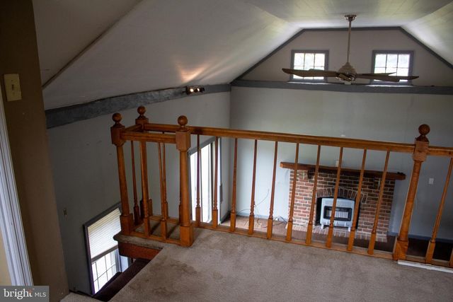 204 HERRVILLE RD, Willow Street, PA 17584