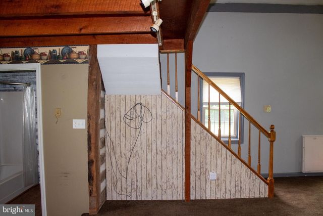 204 HERRVILLE RD, Willow Street, PA 17584