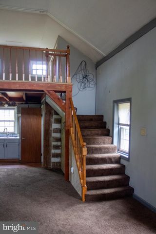 204 HERRVILLE RD, Willow Street, PA 17584