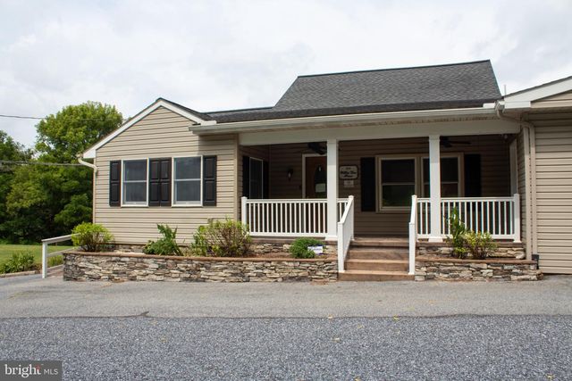 204 HERRVILLE RD, Willow Street, PA 17584