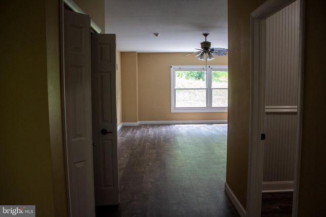 204 HERRVILLE RD, Willow Street, PA 17584