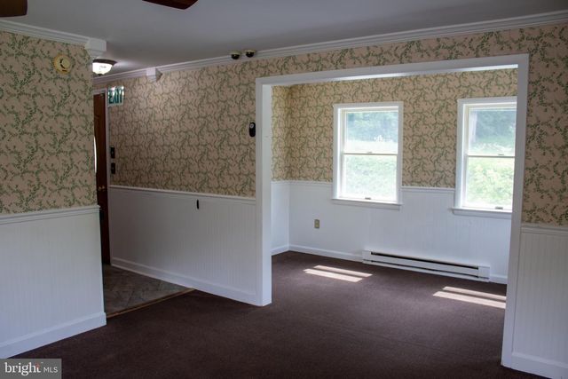 204 HERRVILLE RD, Willow Street, PA 17584