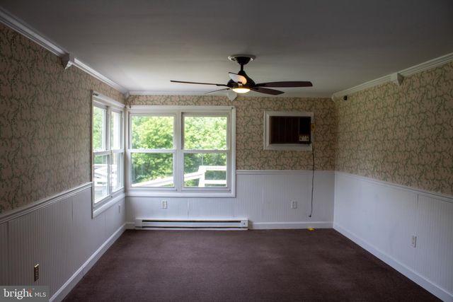 204 HERRVILLE RD, Willow Street, PA 17584