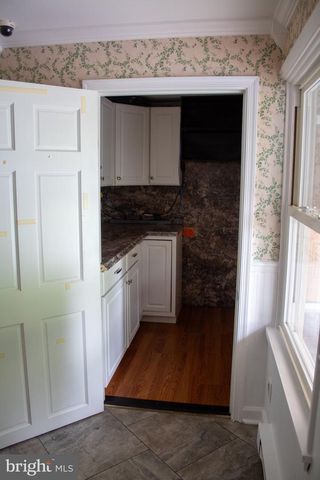204 HERRVILLE RD, Willow Street, PA 17584