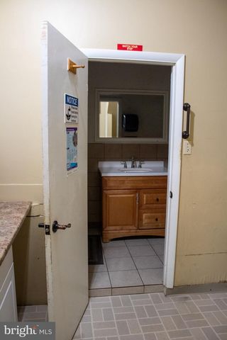 204 HERRVILLE RD, Willow Street, PA 17584