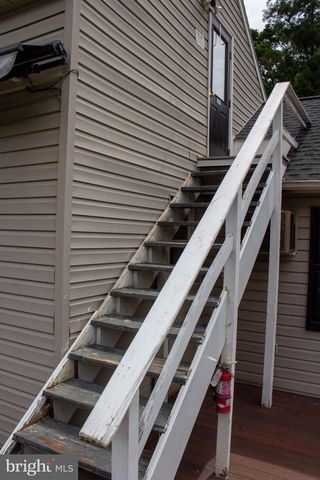 204 HERRVILLE RD, Willow Street, PA 17584