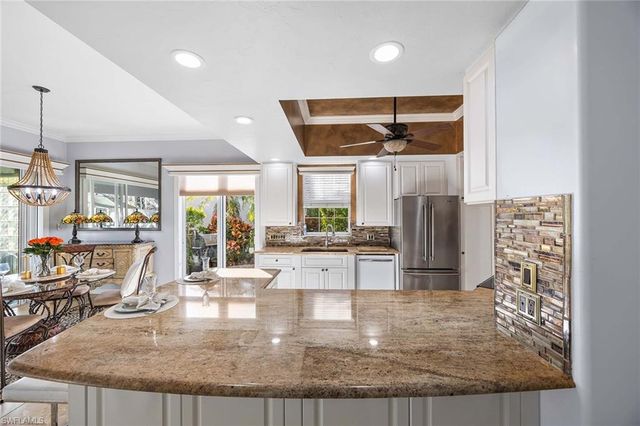 7534 Garibaldi CT, Naples, FL 34114