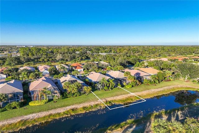 7534 Garibaldi CT, Naples, FL 34114