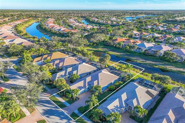 7534 Garibaldi CT, Naples, FL 34114