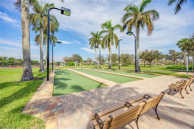 7534 Garibaldi CT, Naples, FL 34114