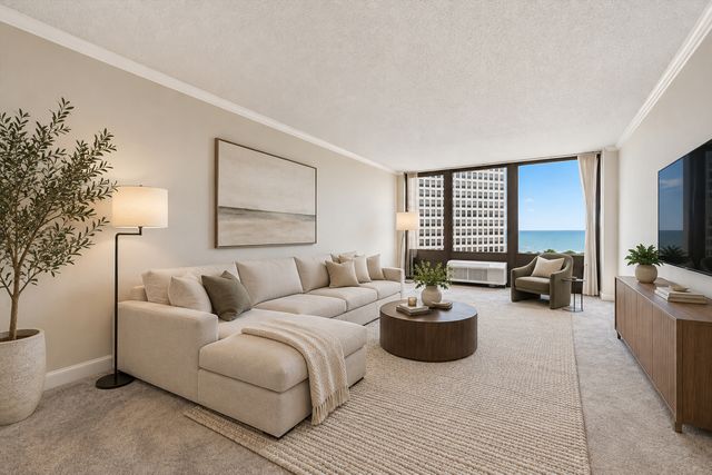 5320 N Sheridan Road 1607, Chicago, IL 60640