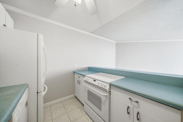 5320 N Sheridan Road 1607, Chicago, IL 60640