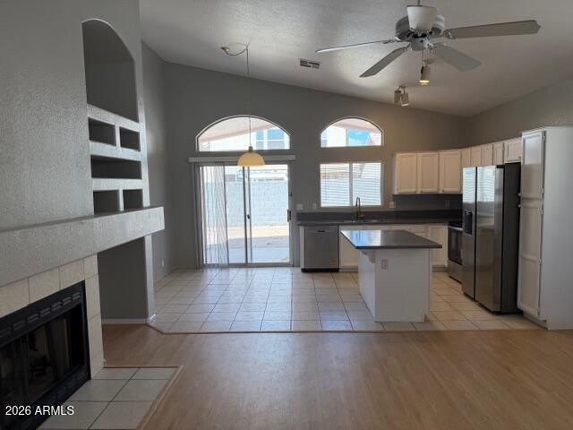 1060 W GLENMERE Drive, Chandler, AZ 85224