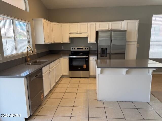 1060 W GLENMERE Drive, Chandler, AZ 85224