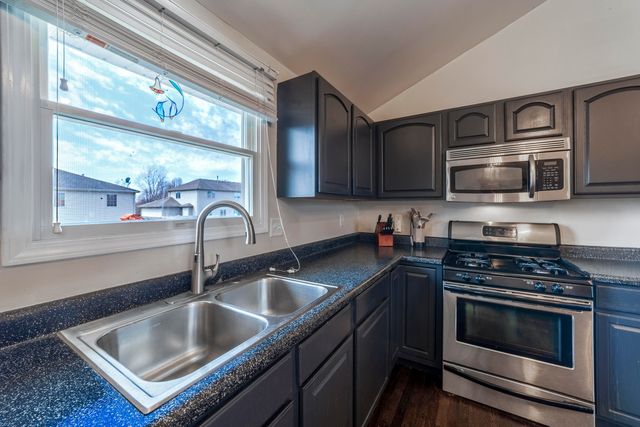 6552 Indian Trail, Schererville, IN 46375