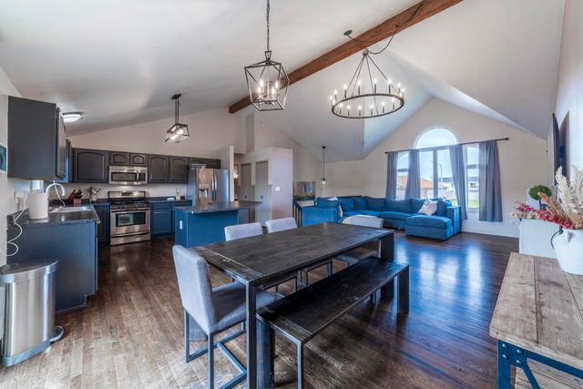 6552 Indian Trail, Schererville, IN 46375